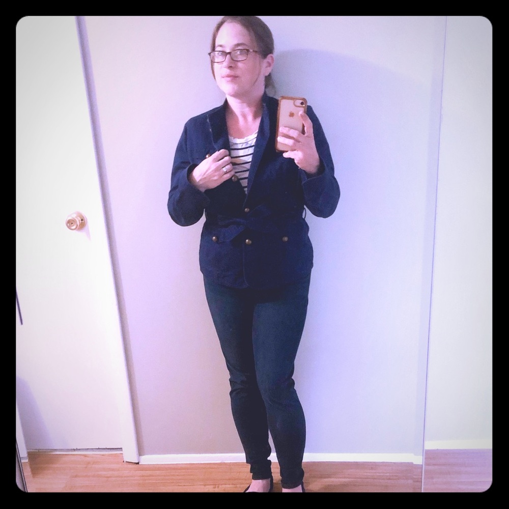 Meet your Posher, Jennifer